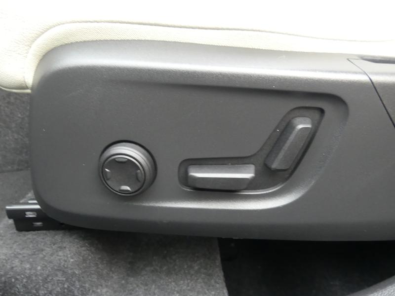 Used Volvo XC40 2020 for sale - 77248739: Photo 22