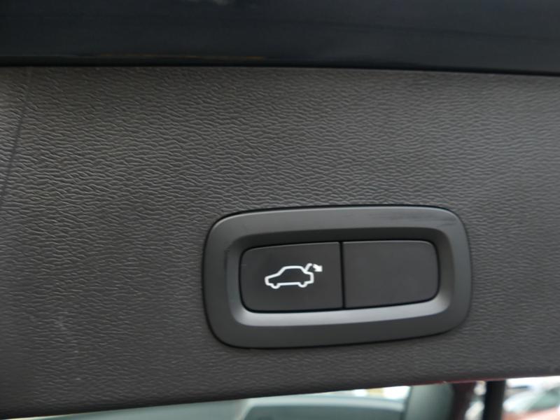 Used Volvo XC40 2020 for sale - 77248739: Photo 26