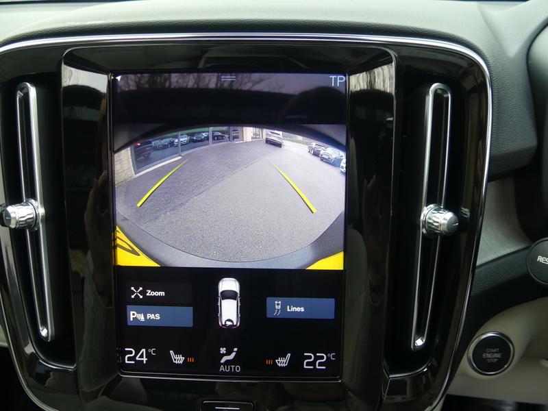 Used Volvo XC40 2020 for sale - 77248739: Photo 29