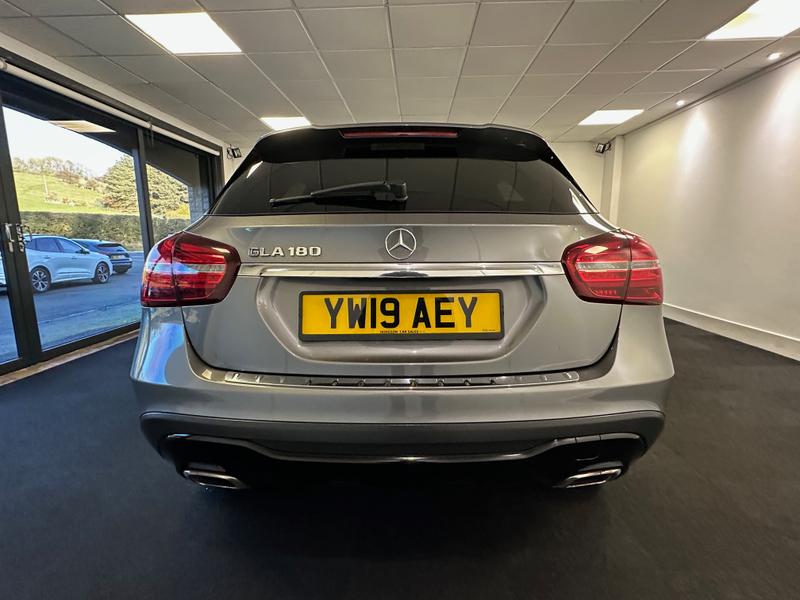 Used Mercedes-Benz GLA 2019 for sale - 76384993: Photo 9