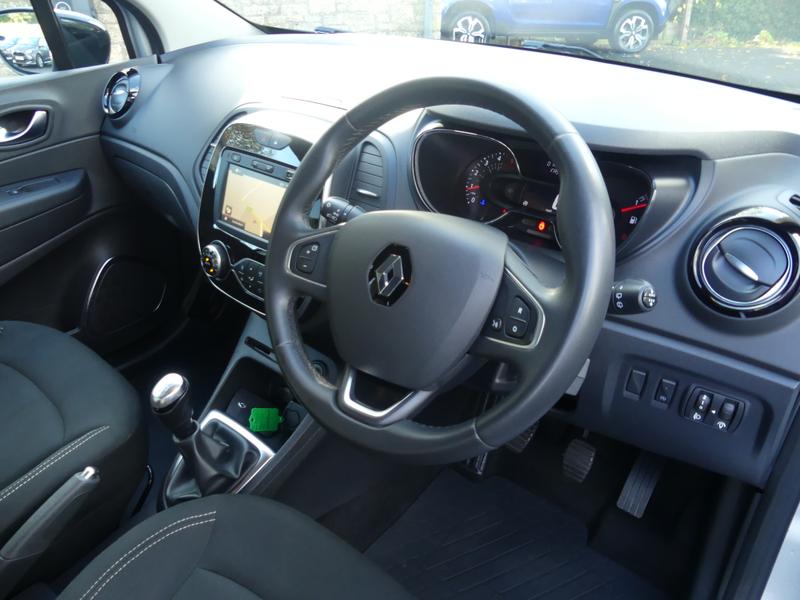 Used Renault Captur 2019 for sale - 76344471: Photo 23