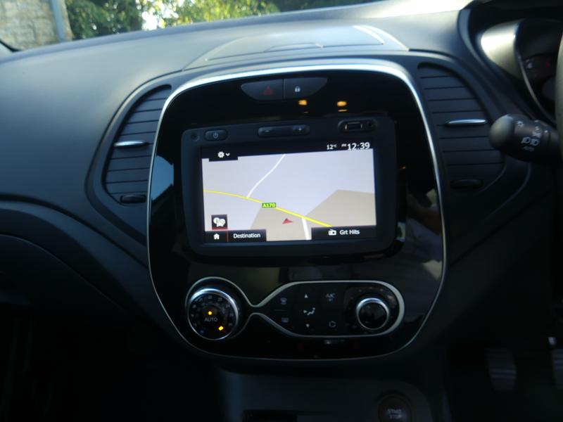 Used Renault Captur 2019 for sale - 76344471: Photo 29