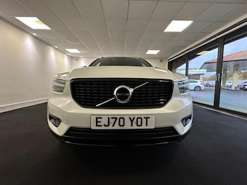 Used Volvo XC40 2020 for sale - 76252398: Photo 2