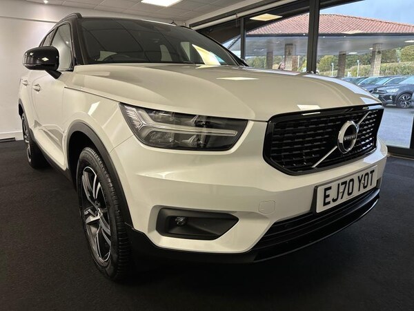 Used Volvo XC40 2020 for sale - 76252398: Photo 3