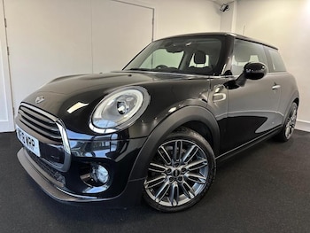 Used MINI Hatch 2018 for sale - 75752179: Photo