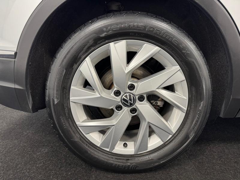 Used Volkswagen Tiguan 2021 for sale - 77493468: Photo 37