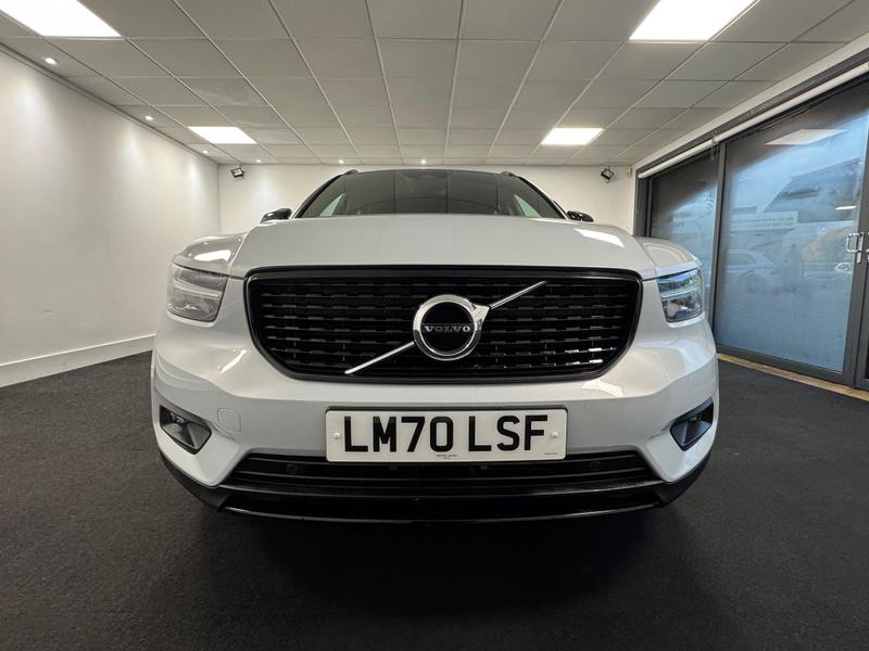 Used Volvo XC40 2020 for sale - 76738976: Photo 2