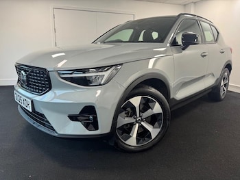 Used Volvo XC40 2025 for sale - 78736741: Photo
