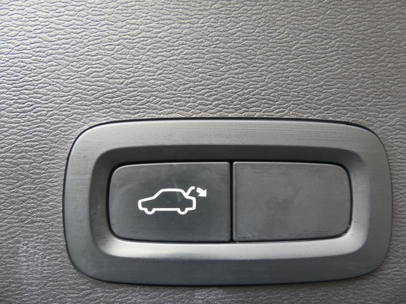 Used Volvo XC40 2020 for sale - 76355511: Photo 27