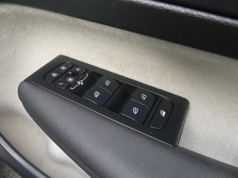 Used Volvo XC40 2020 for sale - 76355511: Photo 28