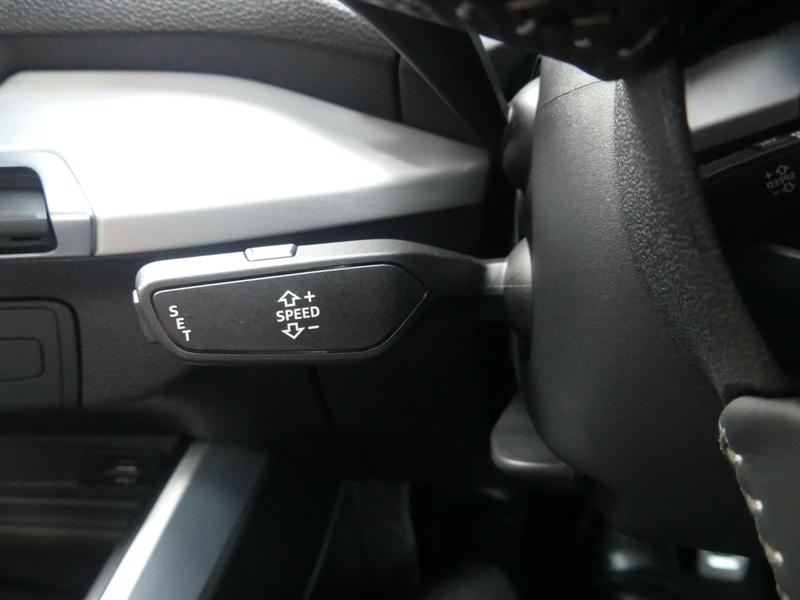 Used Audi Q2 for sale - 76363011: Photo 26