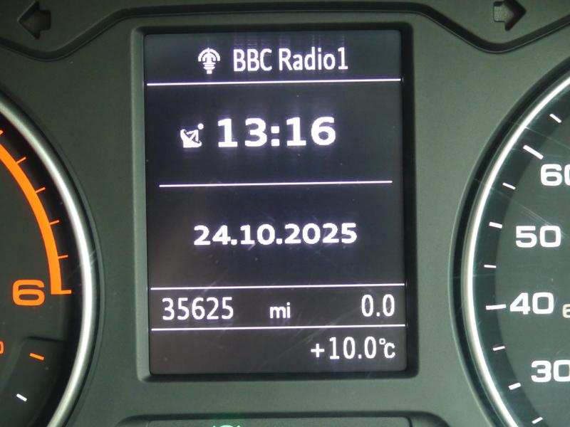 Used Audi Q2 for sale - 76363011: Photo 32