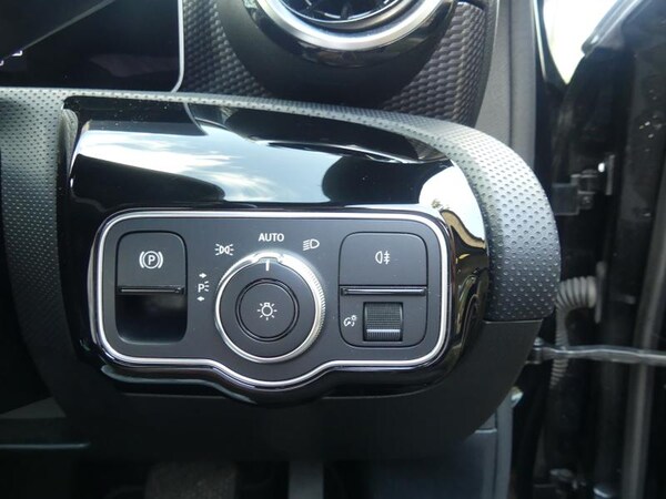 Used Mercedes-Benz A-Class 2019 for sale - 75995270: Photo 24