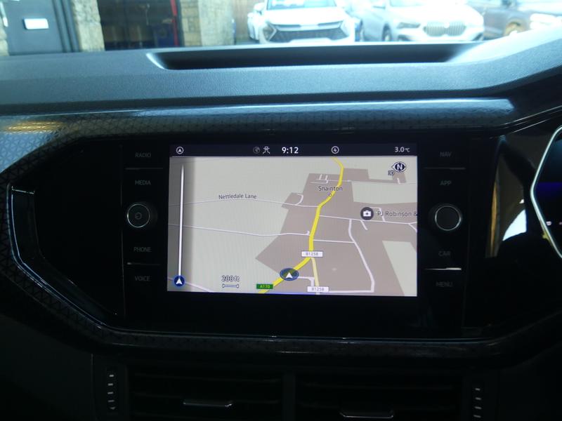 Used Volkswagen T-Cross 2022 for sale - 76692971: Photo 12