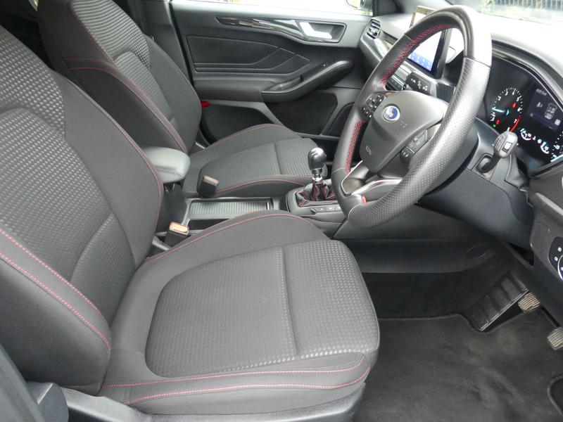 Used Ford Focus 2022 for sale - 76568512: Photo 15