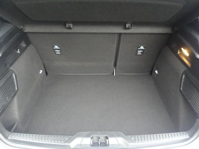 Used Ford Focus 2022 for sale - 76568512: Photo 21