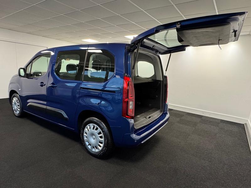 Used Vauxhall Combo Life 2022 for sale - 76835543: Photo 13