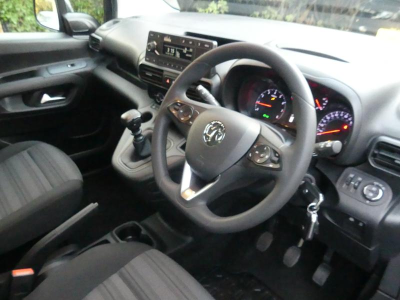 Used Vauxhall Combo Life 2022 for sale - 76835543: Photo 22