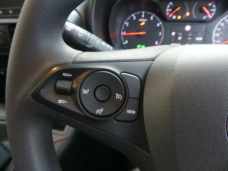 Used Vauxhall Combo Life 2022 for sale - 76835543: Photo 25