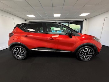 Used Renault Captur 2018 for sale - 79228461: Photo
