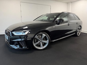 Used Audi A4 2021 for sale - 79249753: Photo