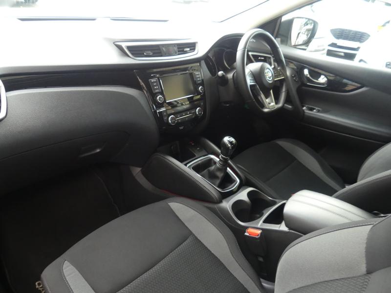 Used Nissan Qashqai 2018 for sale - 76385007: Photo 16