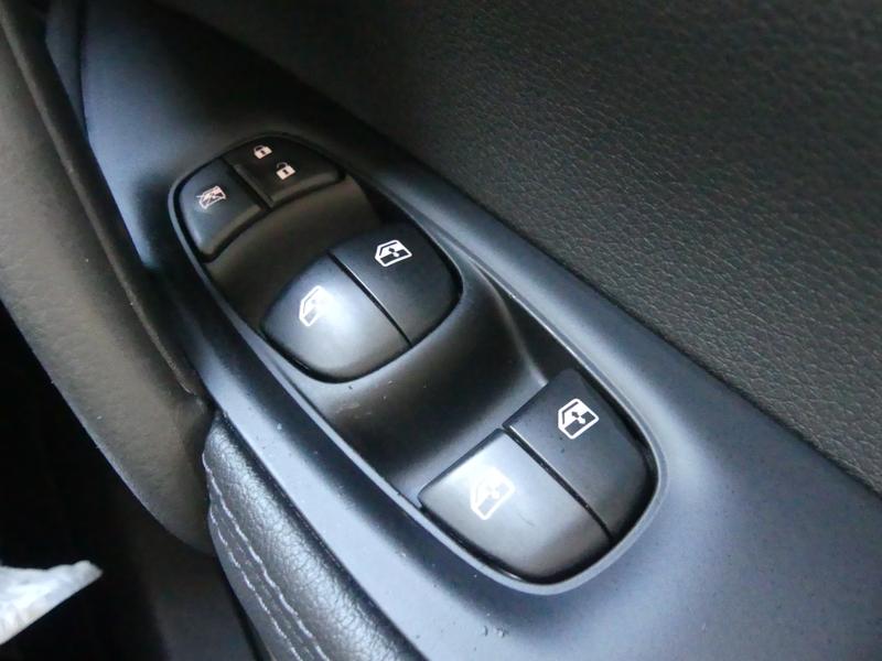 Used Nissan Qashqai 2018 for sale - 76385007: Photo 32