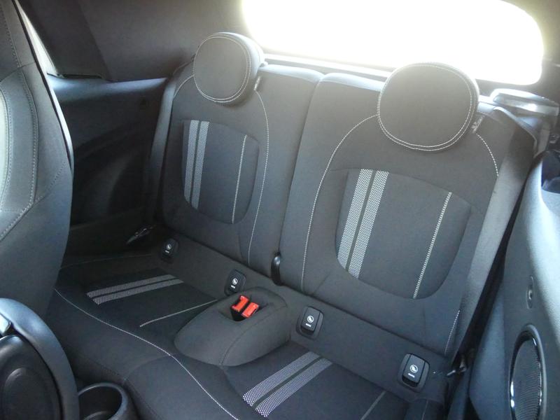 Used MINI Convertible 2019 for sale - 77918641: Photo 22