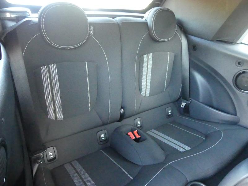 Used MINI Convertible 2019 for sale - 77918641: Photo 23