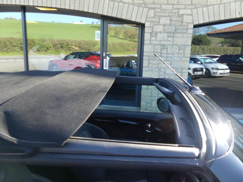 Used MINI Convertible 2019 for sale - 77918641: Photo 25