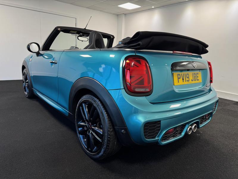 Used MINI Convertible 2019 for sale - 77918641: Photo 8