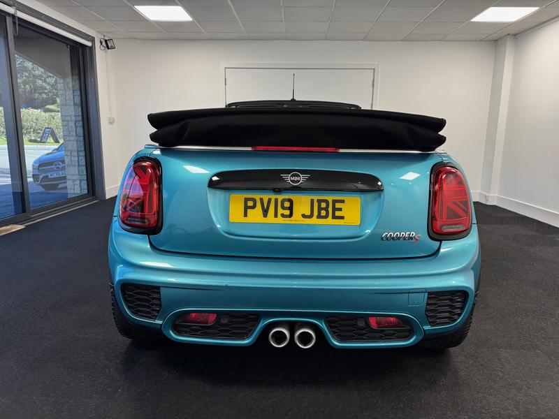 Used MINI Convertible 2019 for sale - 77918641: Photo 9