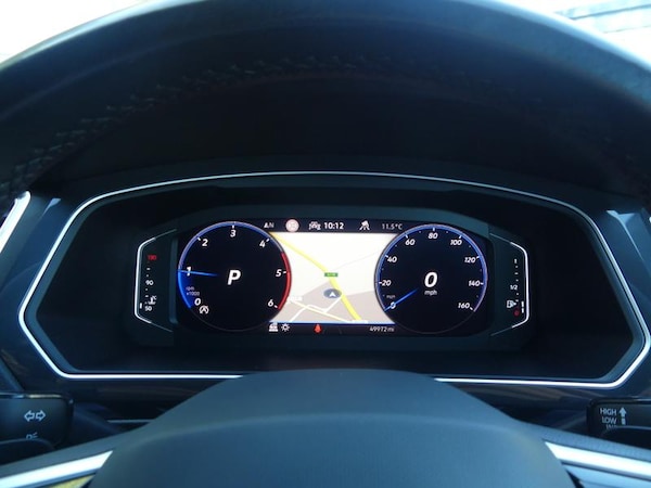 Used Volkswagen Tiguan 2021 for sale - 75995402: Photo 49