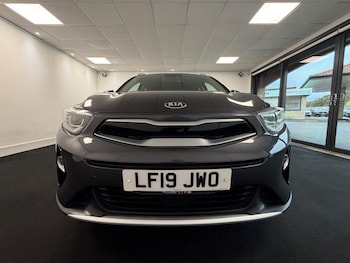 Used Kia Stonic 2019 for sale - 79177381: Photo
