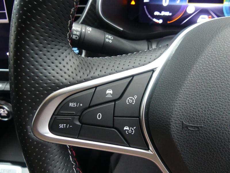 Used Renault Arkana 2022 for sale - 76797172: Photo 30