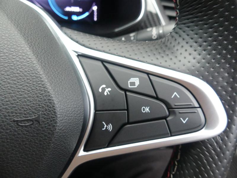 Used Renault Arkana 2022 for sale - 76797172: Photo 31