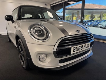 Used MINI Hatch 2018 for sale - 78443107: Photo