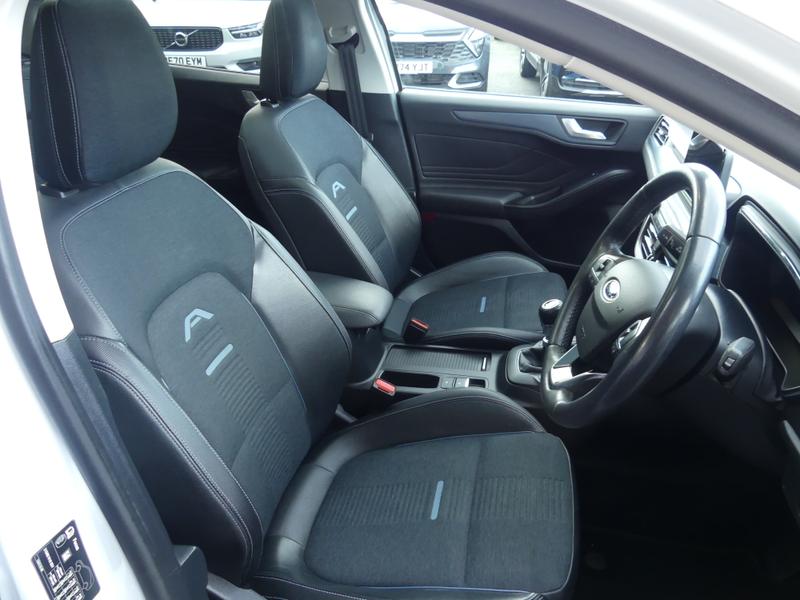 Used Ford Focus 2021 for sale - 77567421: Photo 18