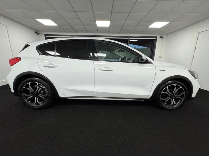 Used Ford Focus 2021 for sale - 77567421: Photo 7