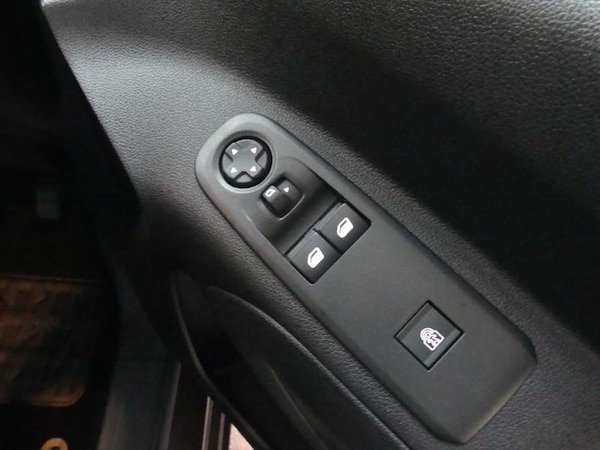 Used Vauxhall Combo Life 2020 for sale - 76162131: Photo 20