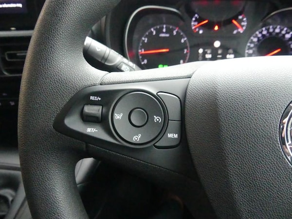 Used Vauxhall Combo Life 2020 for sale - 76162131: Photo 23