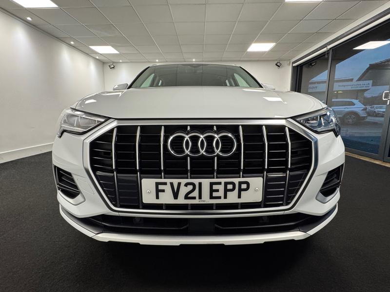 Used Audi Q3 2021 for sale - 76766940: Photo 2