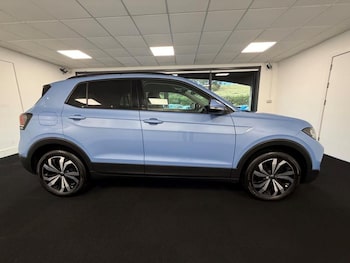 Used Volkswagen T-Cross 2024 for sale - 79333699: Photo