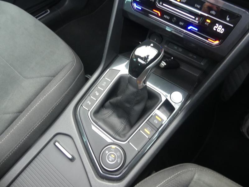 Used Volkswagen Tiguan 2021 for sale - 77138342: Photo 31