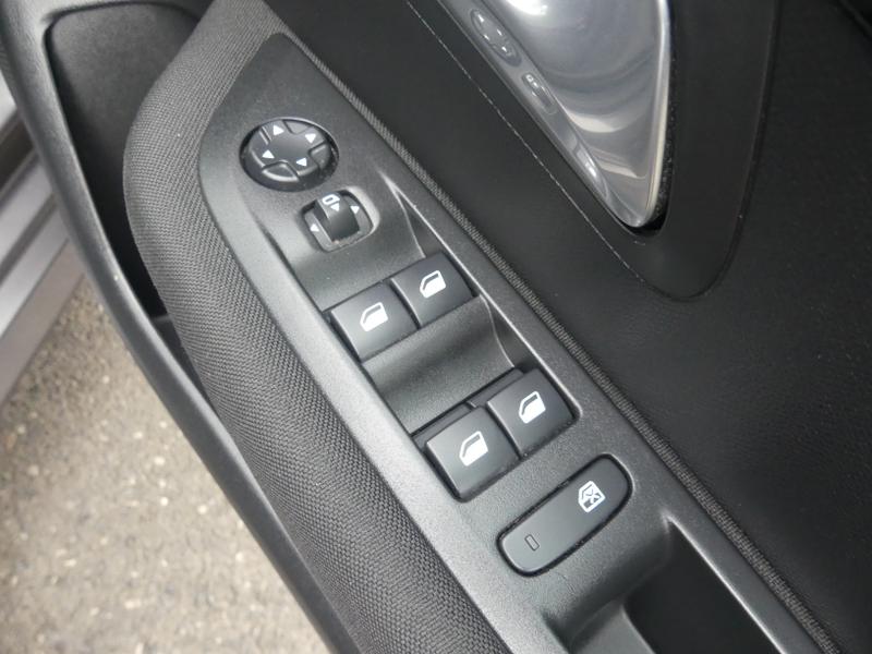 Used Peugeot 208 2022 for sale - 76104837: Photo 18