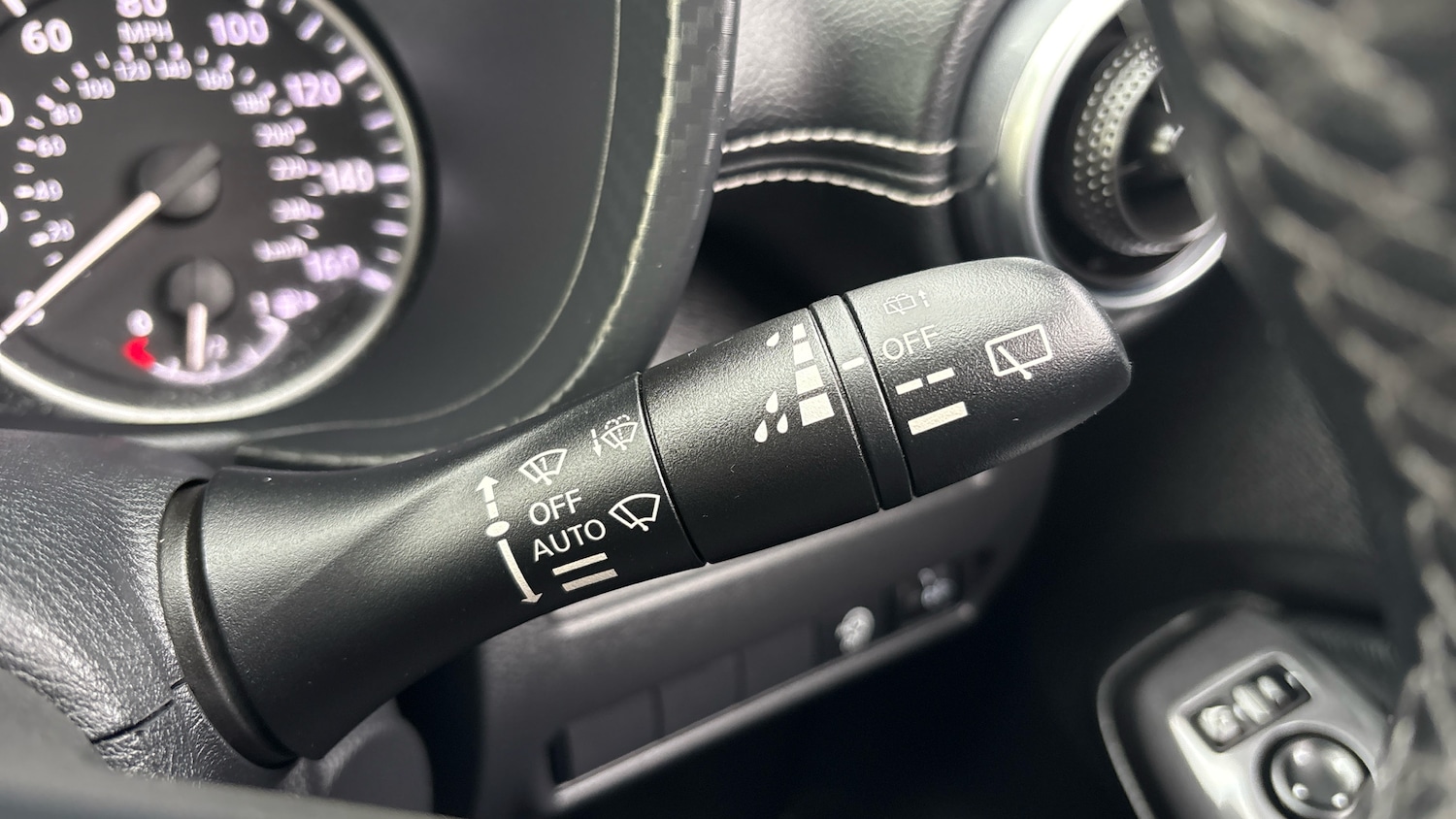 Used Nissan Juke 2024 for sale - 76490334: Photo 23