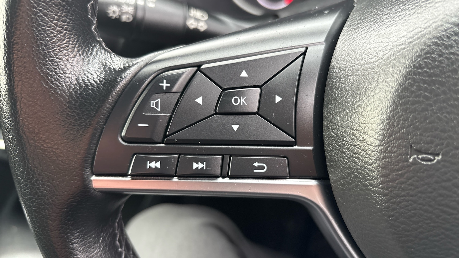 Used Nissan Juke 2024 for sale - 76490334: Photo 26