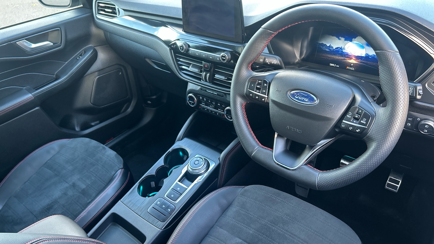 Used Ford Kuga 2022 for sale - 76372267: Photo 11