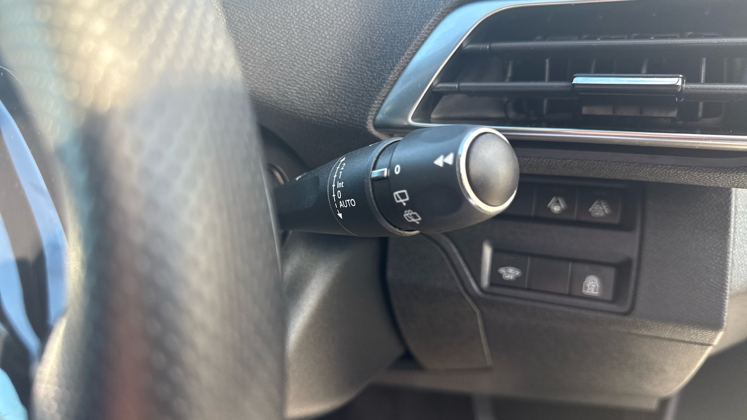 Used Peugeot 5008 2025 for sale - 77918457: Photo 27