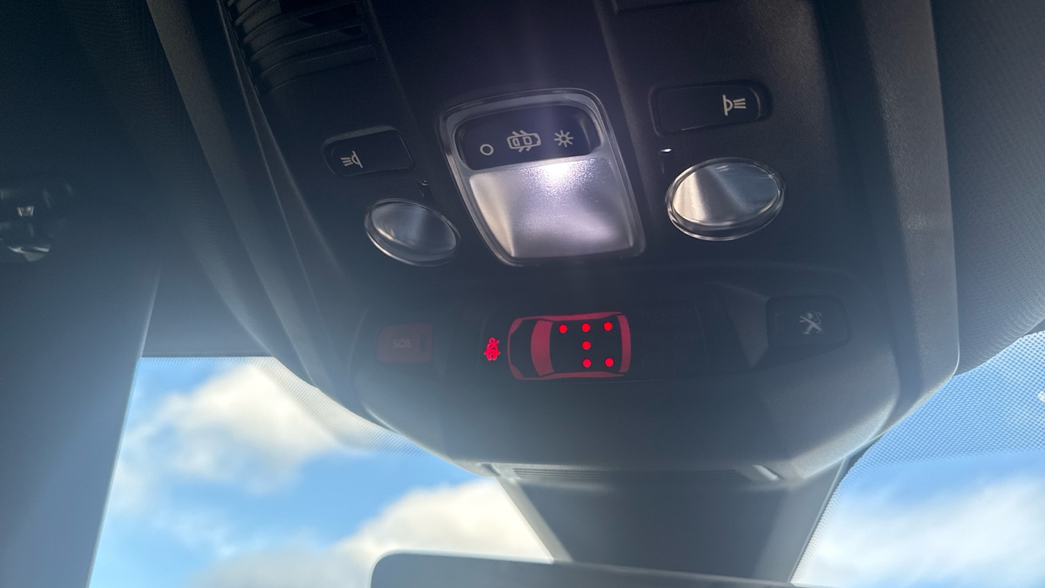 Used Peugeot 5008 2025 for sale - 77918457: Photo 33